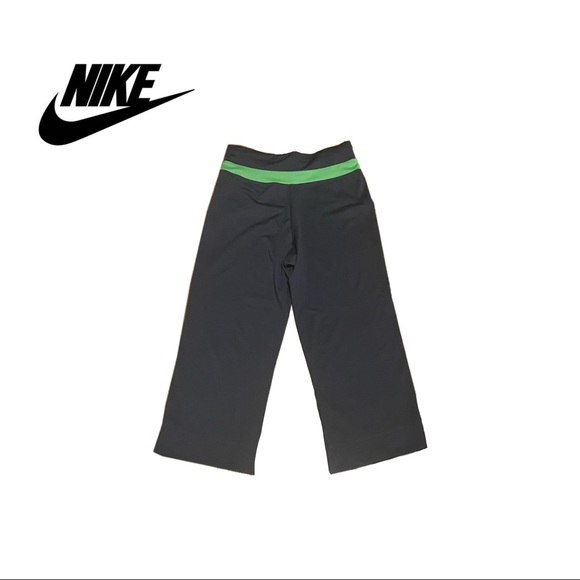 Nike Pants - ⚡️Nike performance cropped dri fit pants